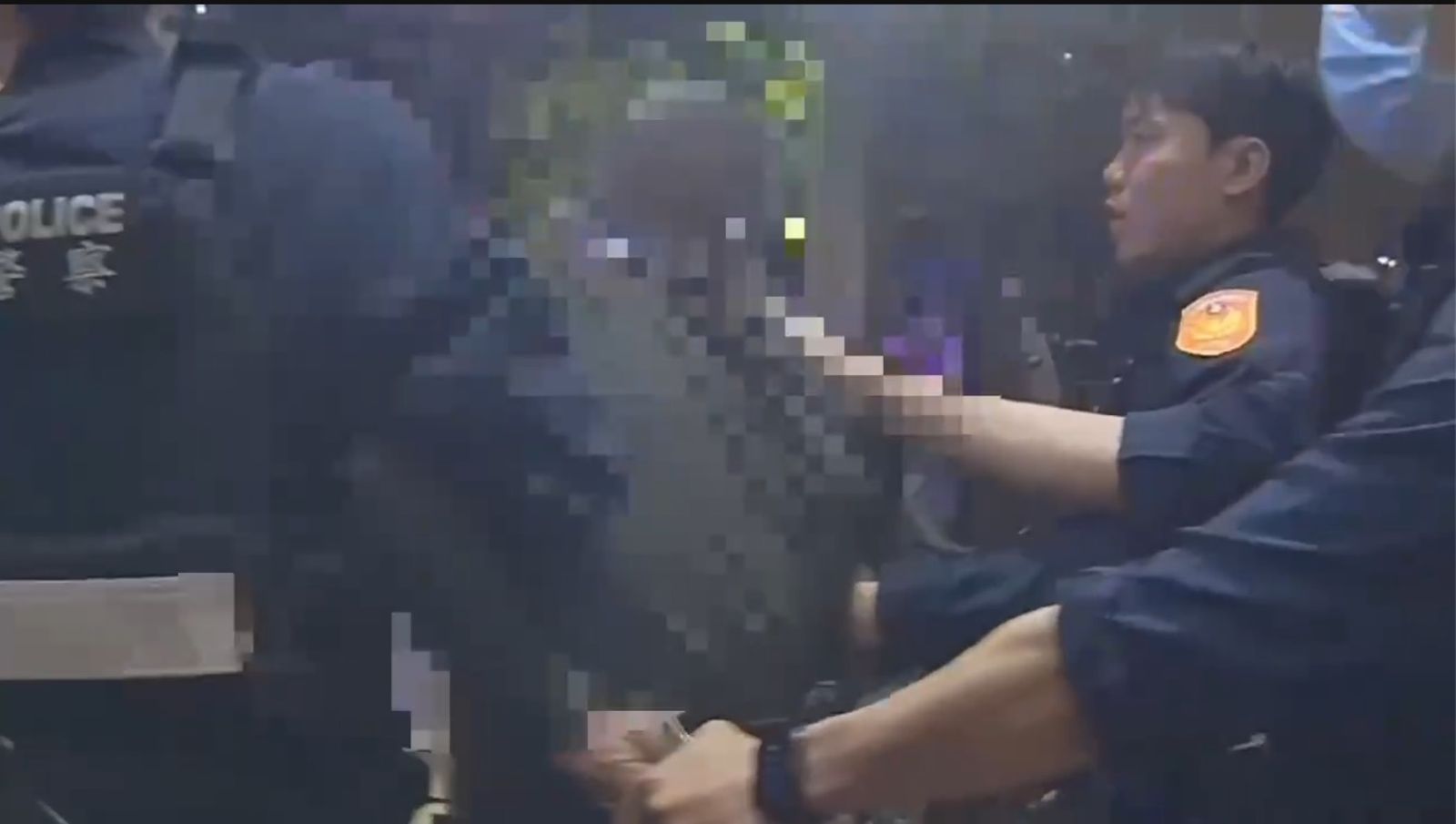 喝醉鬧事還襲警　1句「笨色囡仔」代價至少9萬5