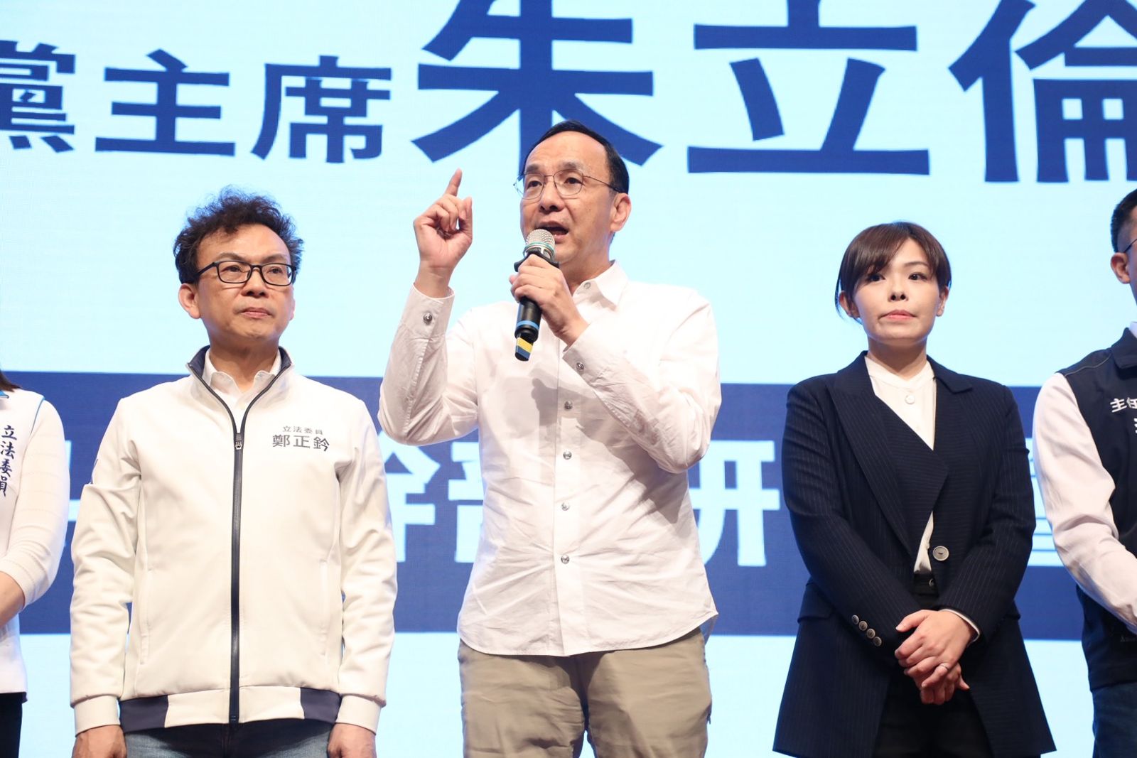 藍白合聯手反罷免　朱立倫、高虹安同台喊團結