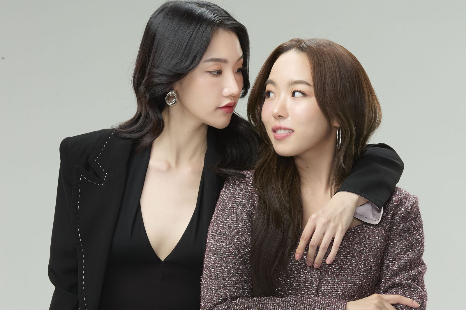 泰流GL女神Atom、Mer來台！霸總豺狼對上小兔子偶像　4/26近距離灑糖