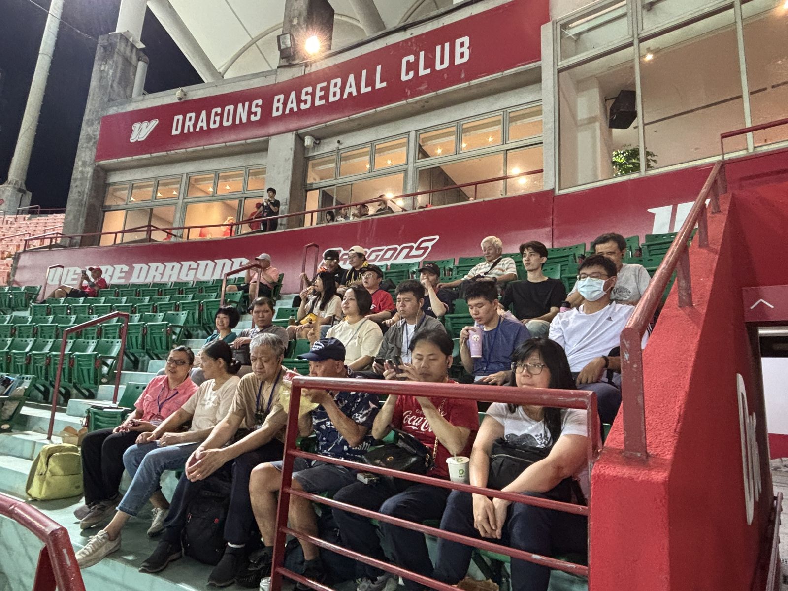 中職／打造共融主場　味全龍攜手協會邀視障觀眾聆聽比賽感動