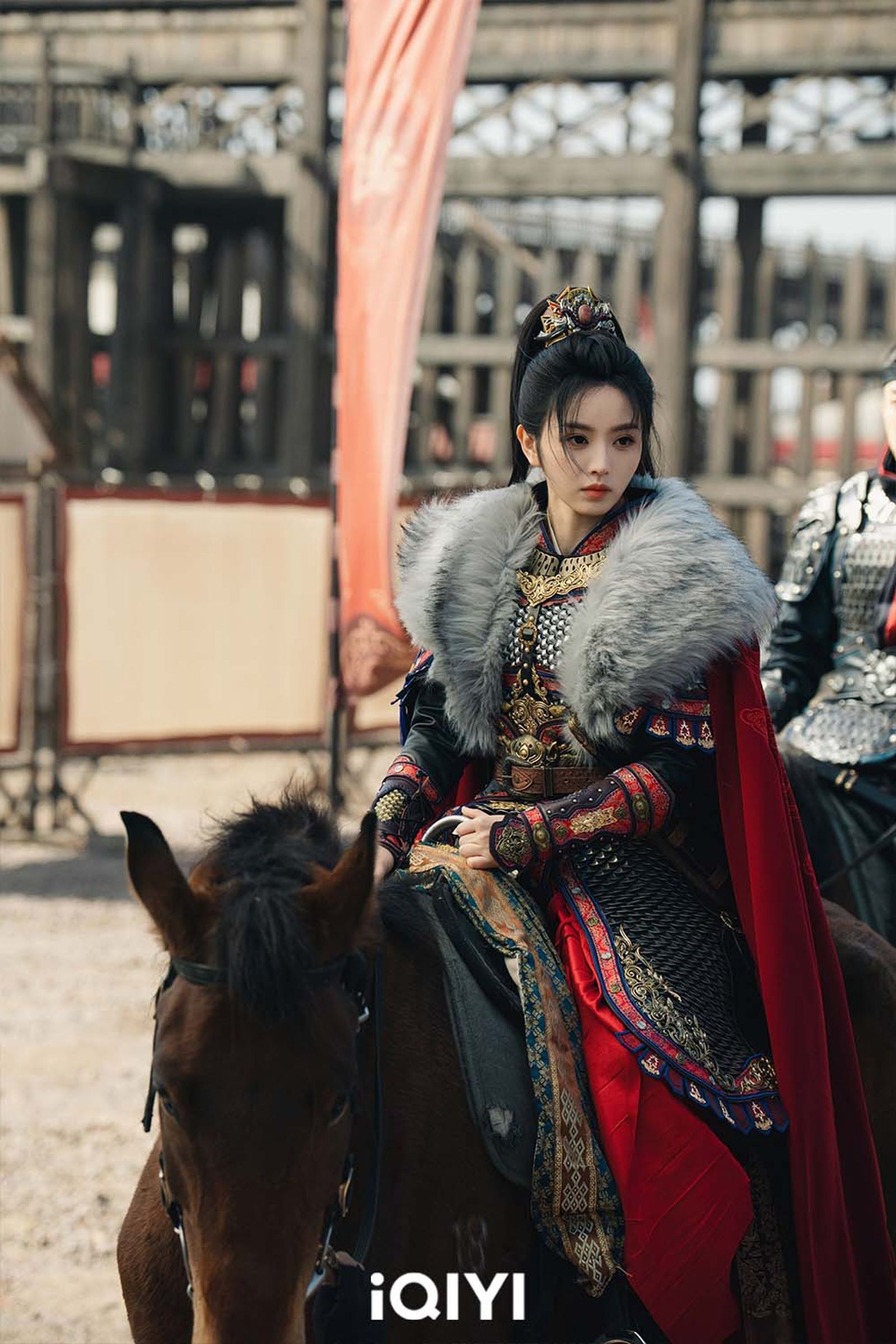 田曦薇帥氣上戰場。iQIYI愛奇藝國際版提供