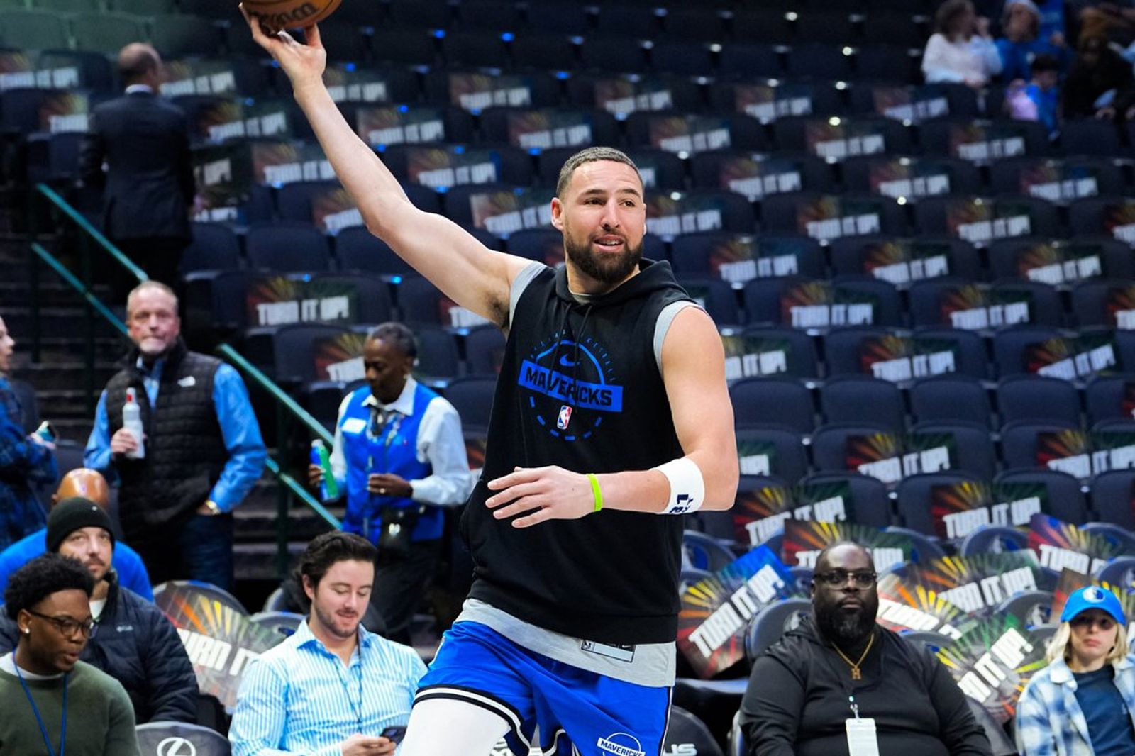 K湯半場狂飆23分！生涯17,000分里程碑達陣　助獨行俠輕取爵士