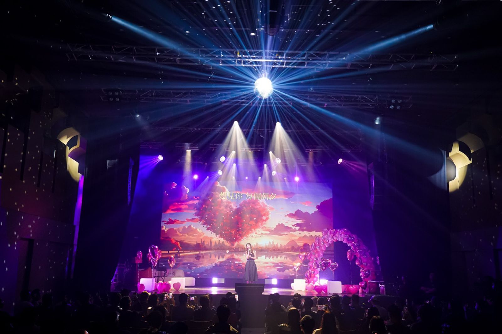 宋知佑驚喜獻唱中文歌〈想見你〉。首湛創意與BILLIONS提供 