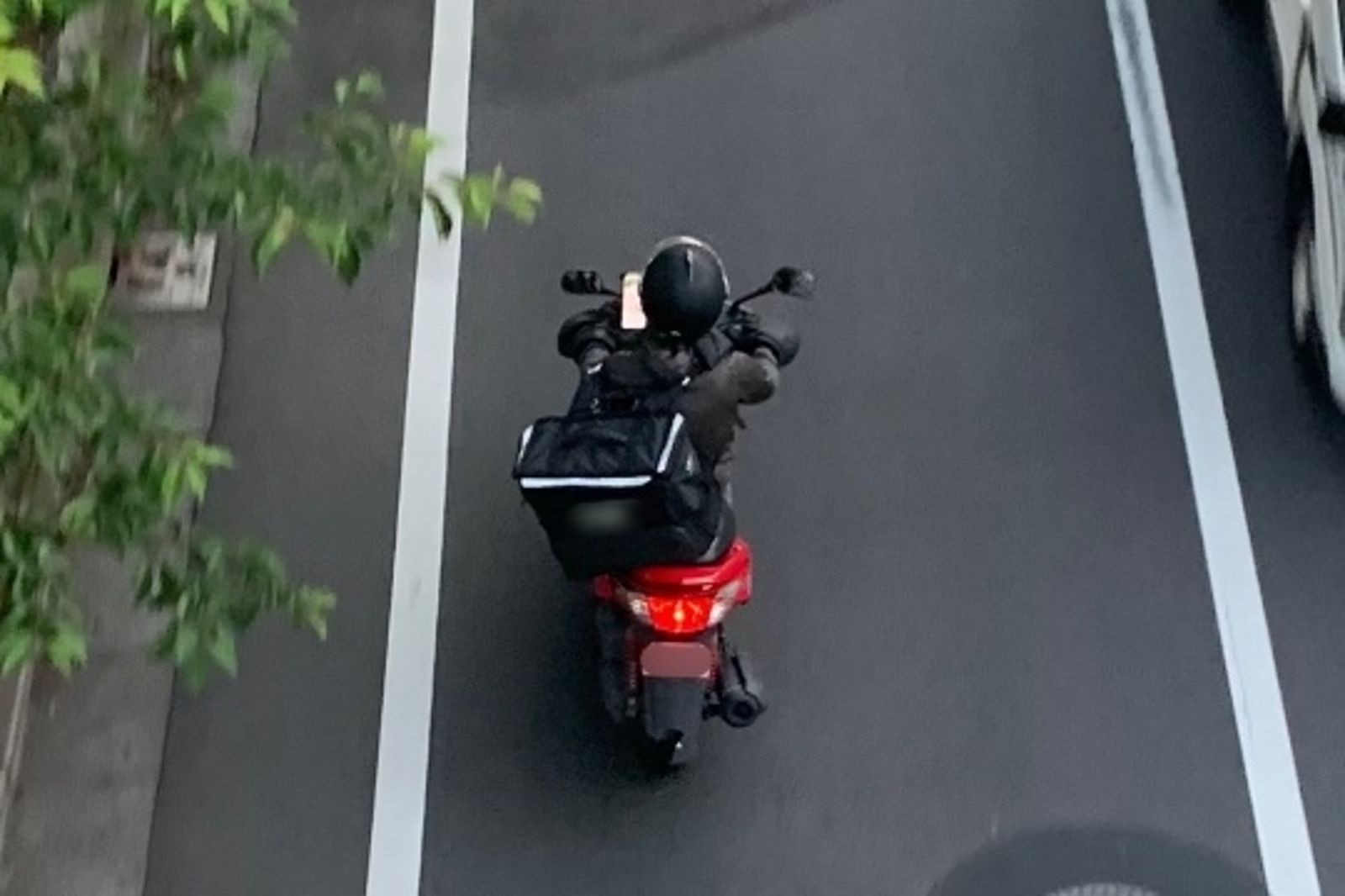 受到外送平台抽成、配送費增高、品牌推行雙重價格影響，導致韓國炸雞持續漲價。示意圖／photoac