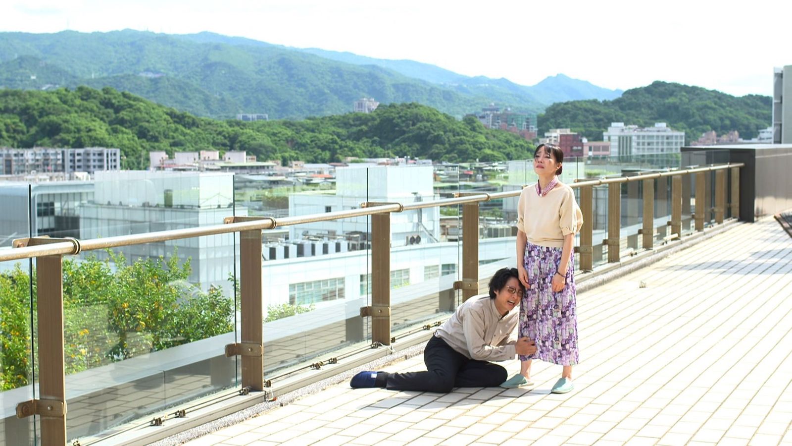 8點檔男星「一無所有」鋌而走險!洗腦媽媽聯手走歪路 金鐘女配太悲痛哭到「隱形眼鏡壞掉」