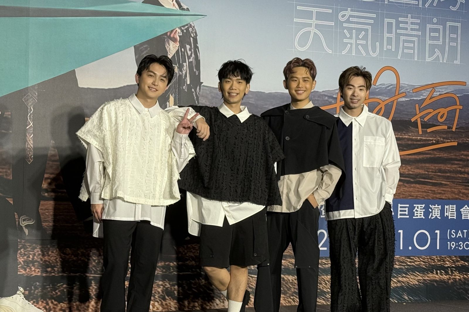 被酸大頭症、理想混蛋反擊「只有二頭肌比較大」　阿哲自曝未服役原因