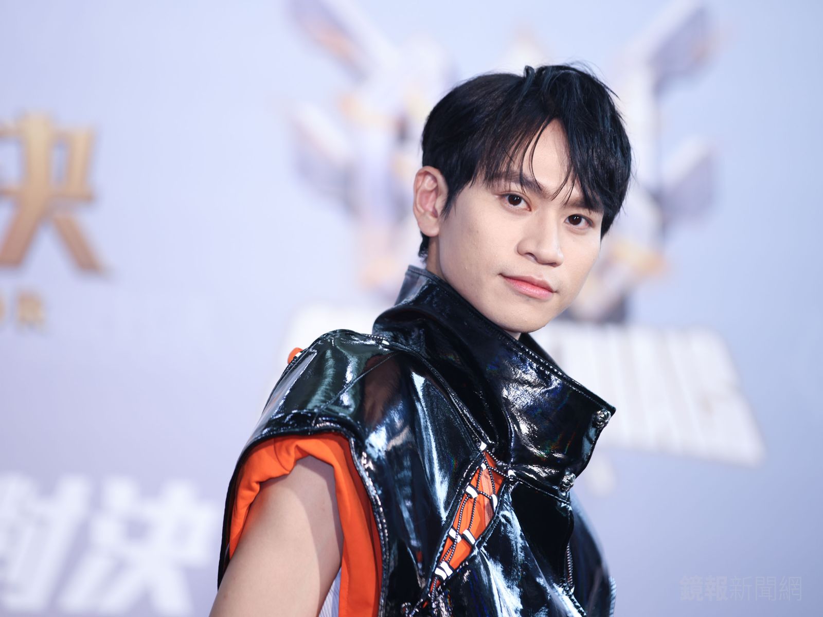 Andy老師在錄製手遊主題曲時忍不住落淚。劉耀匀拍攝