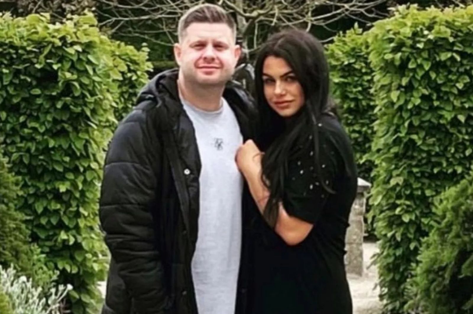 鐵鎚砸死繼女、菜刀刺殺女婿!繼父冷靜接4名孫子放學「吃麥當勞假裝沒事」