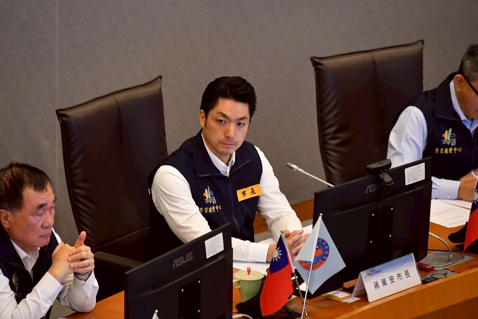 台北風雨減弱!蔣萬安獲讚「判斷正確」 北市府前副發:敢做不喜歡但正確的事才是帥