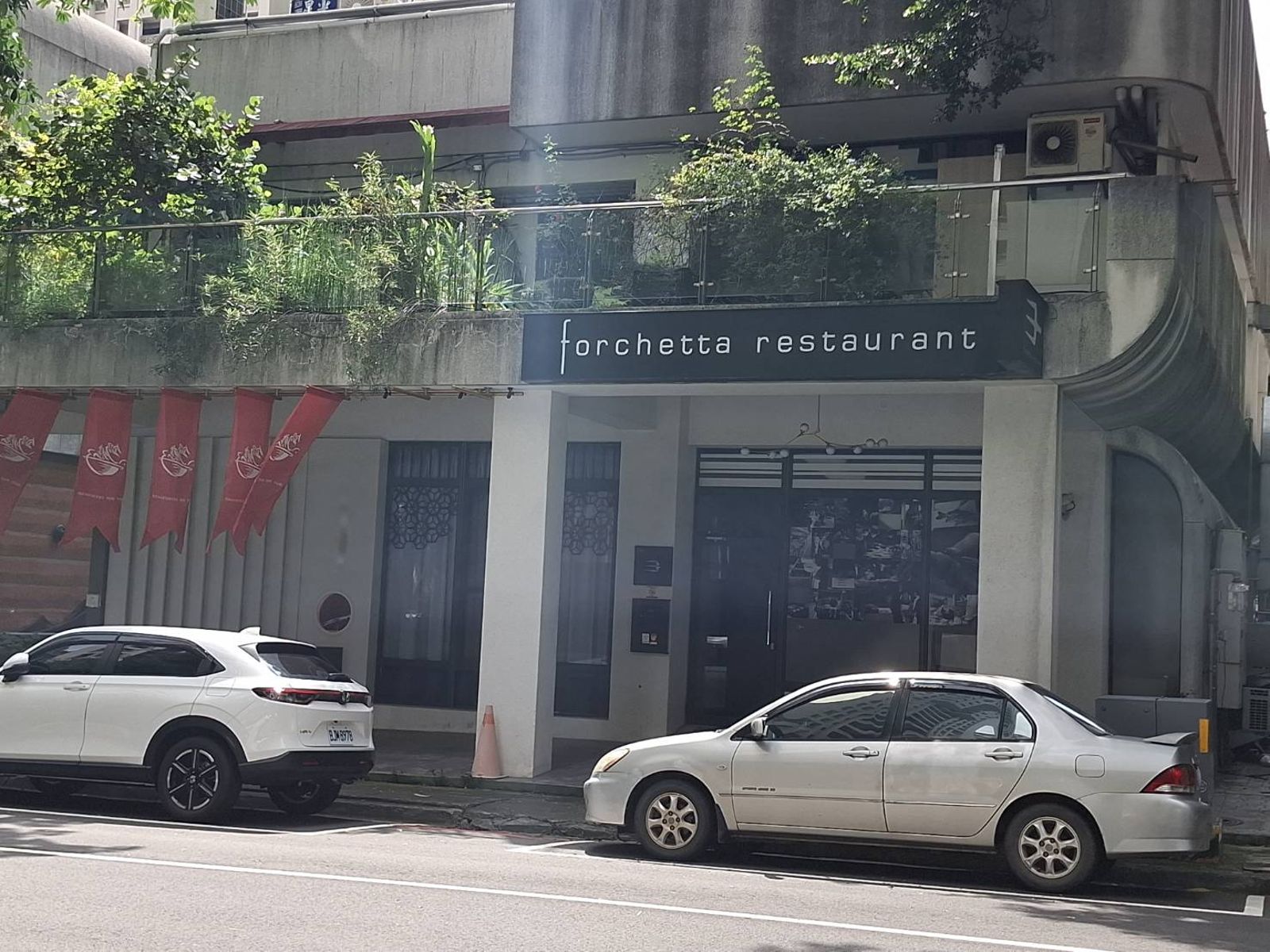 米其林一星餐廳遭踢爆食安問題　中市府：將派員稽查、完成3件勞資調解