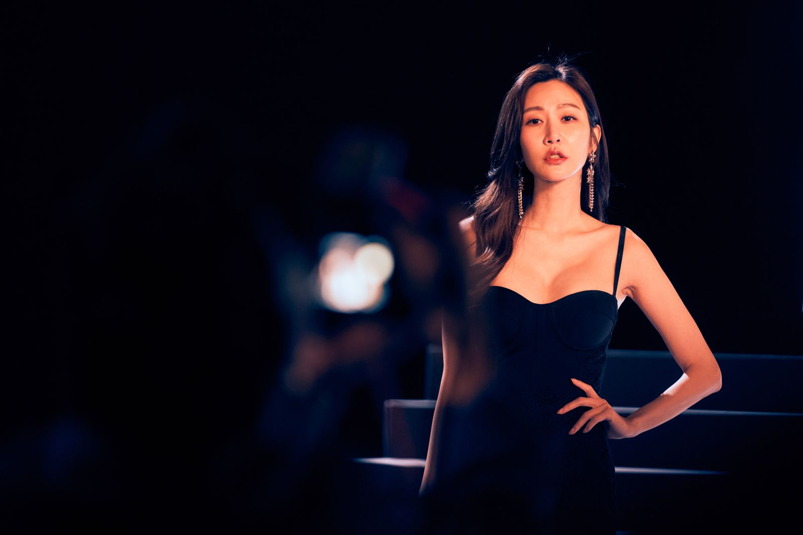 曾莞婷以《影后》中過氣女星「潘茵茵」一角成功轉型,如願入圍金鐘獎女配角。Netflix提供