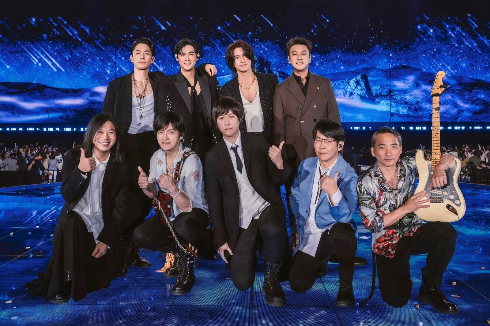 F4之前現身五月天大巨蛋演唱會。相信音樂提供