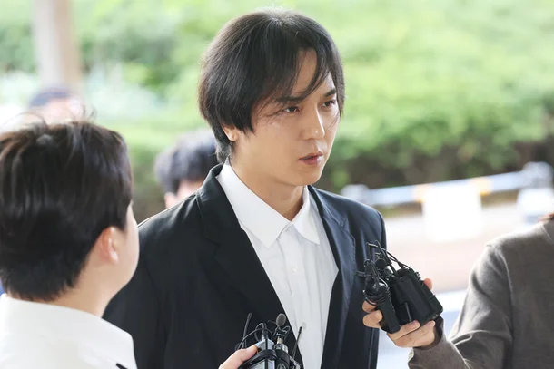 宋旻浩本月1日出席一審判決,在法院外簡單受訪。圖/翻攝自YONHAP NEWS