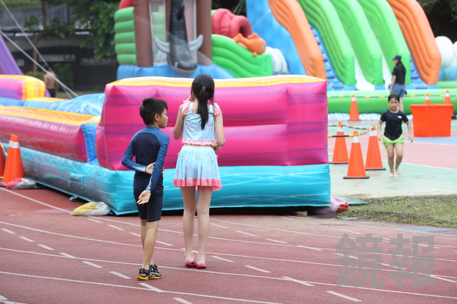 百萬年薪也育兒焦慮！家長點破「1現象」嘆：享受人生像犯罪…調查曝「3成後悔生小孩」