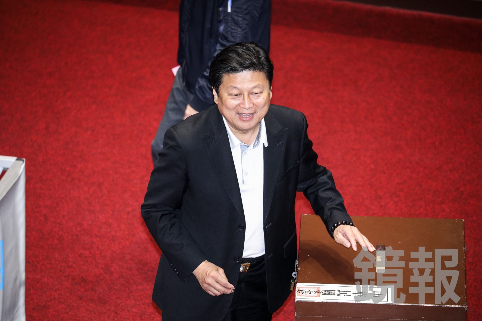 助理費修法爭議延燒！藍委助理傳遭查水表　傅崐萁否認：這是假消息