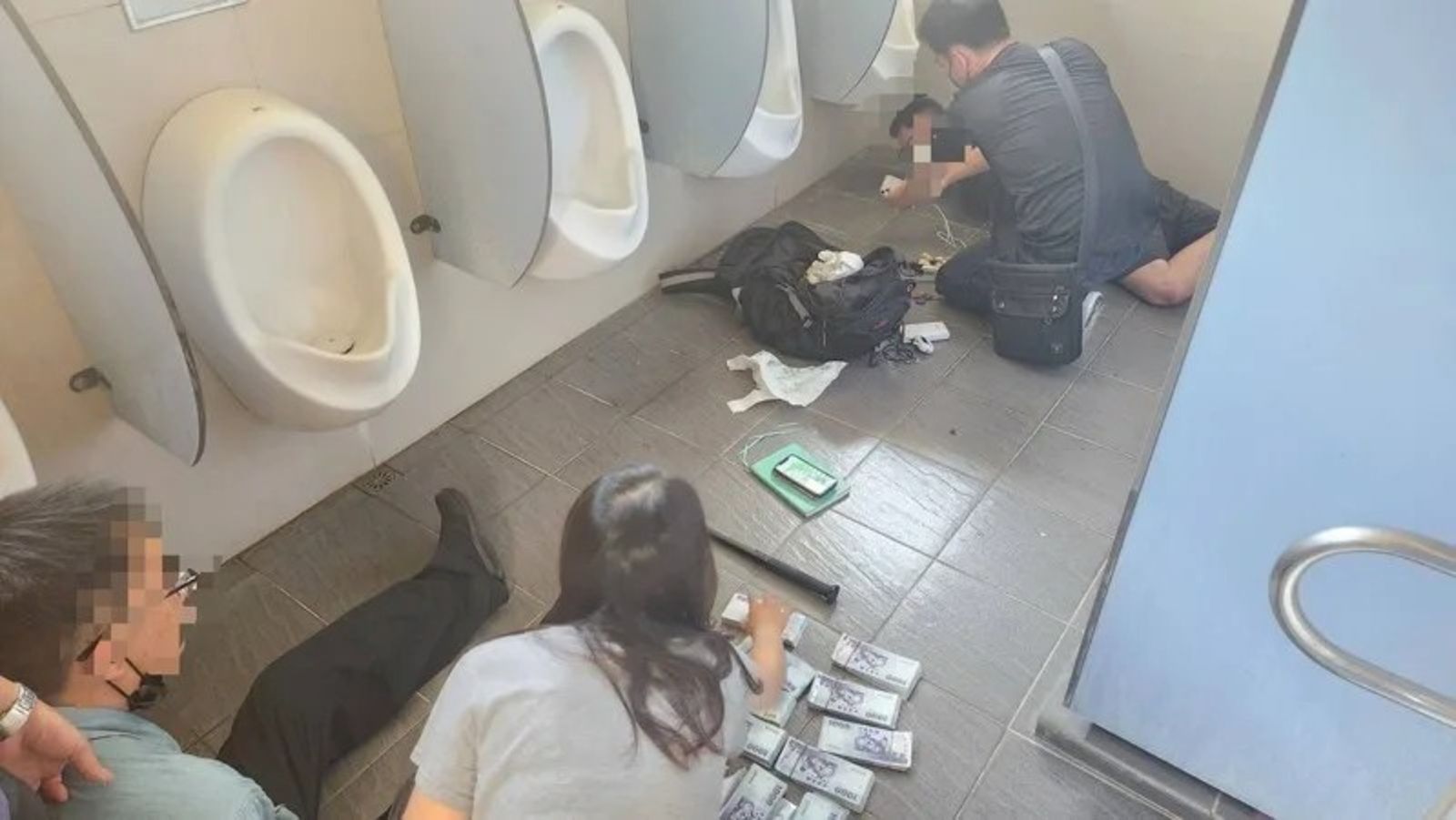 員林分局1天逮3車手　廁所埋伏查扣210萬元贓款！