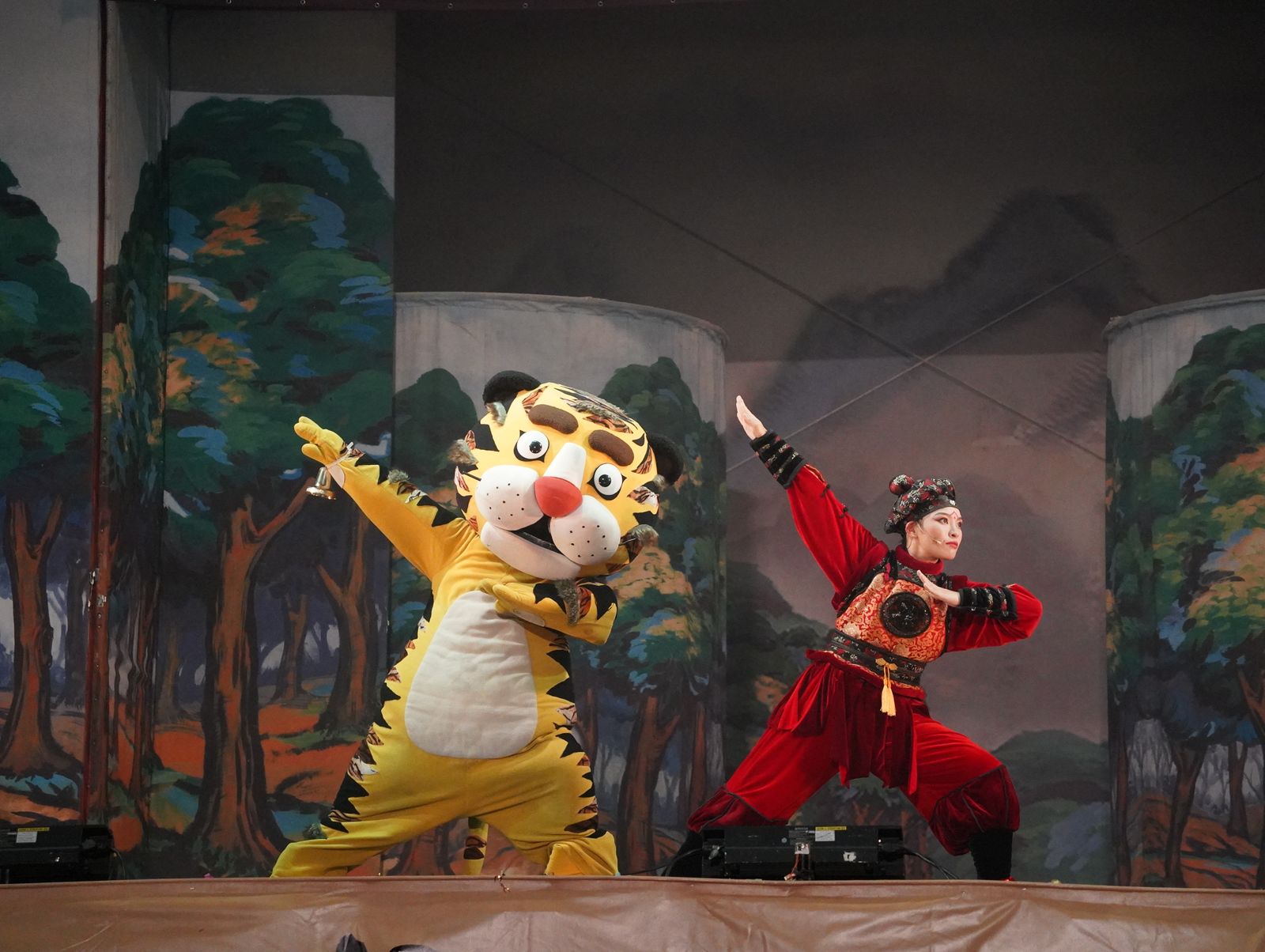 《武松打虎》反轉變救虎　1200人笑聲掌聲共譜會考後療癒時光