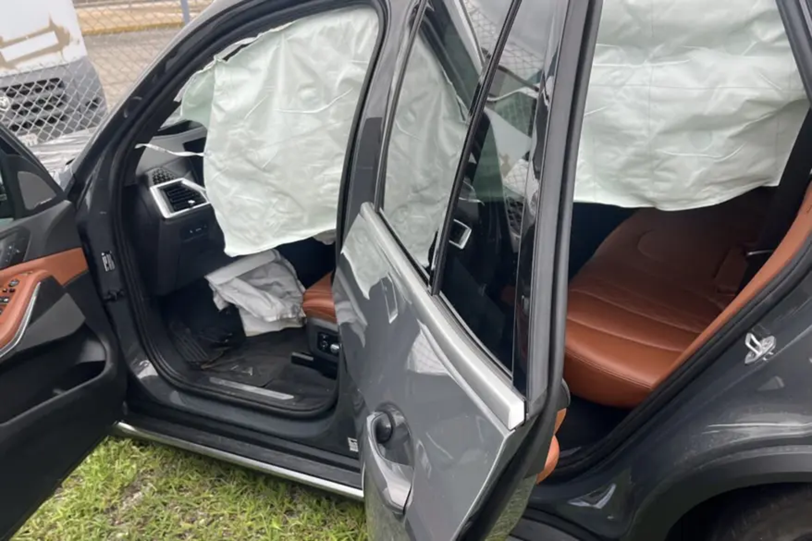 男子健身後回家突心臟病發!「失控撞進心臟科診所」醫師奇蹟救回