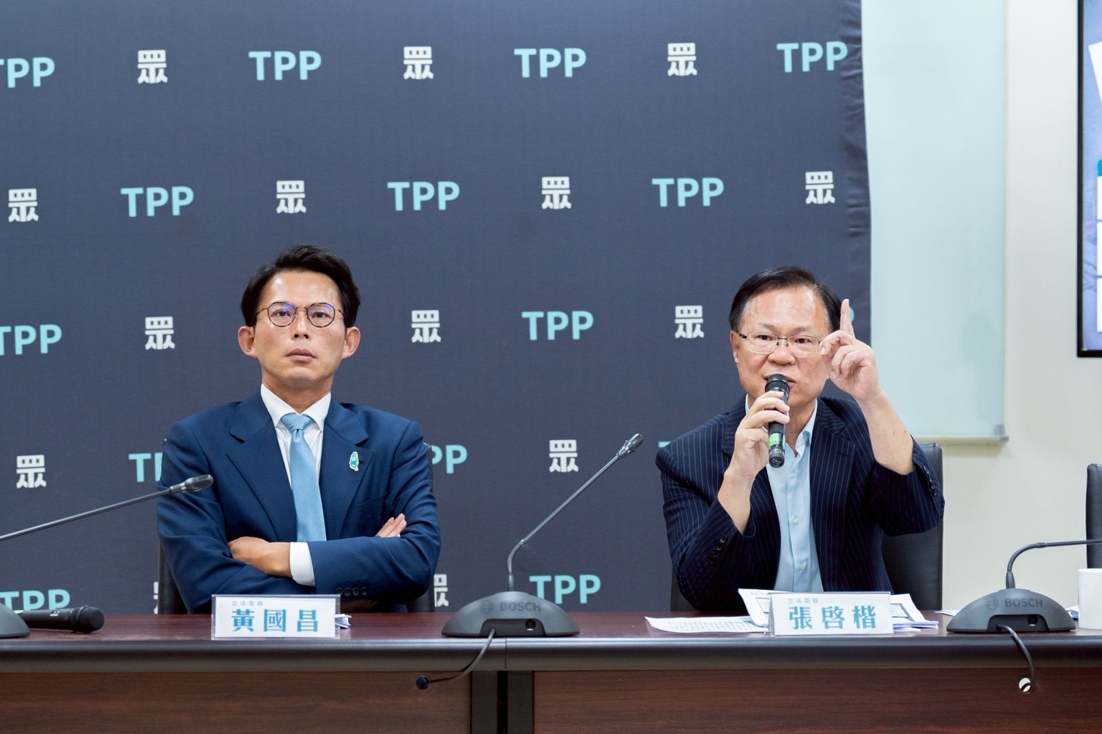 民眾黨團提黨版災後特別條例 增「黃偉哲條款」不得挪用補助