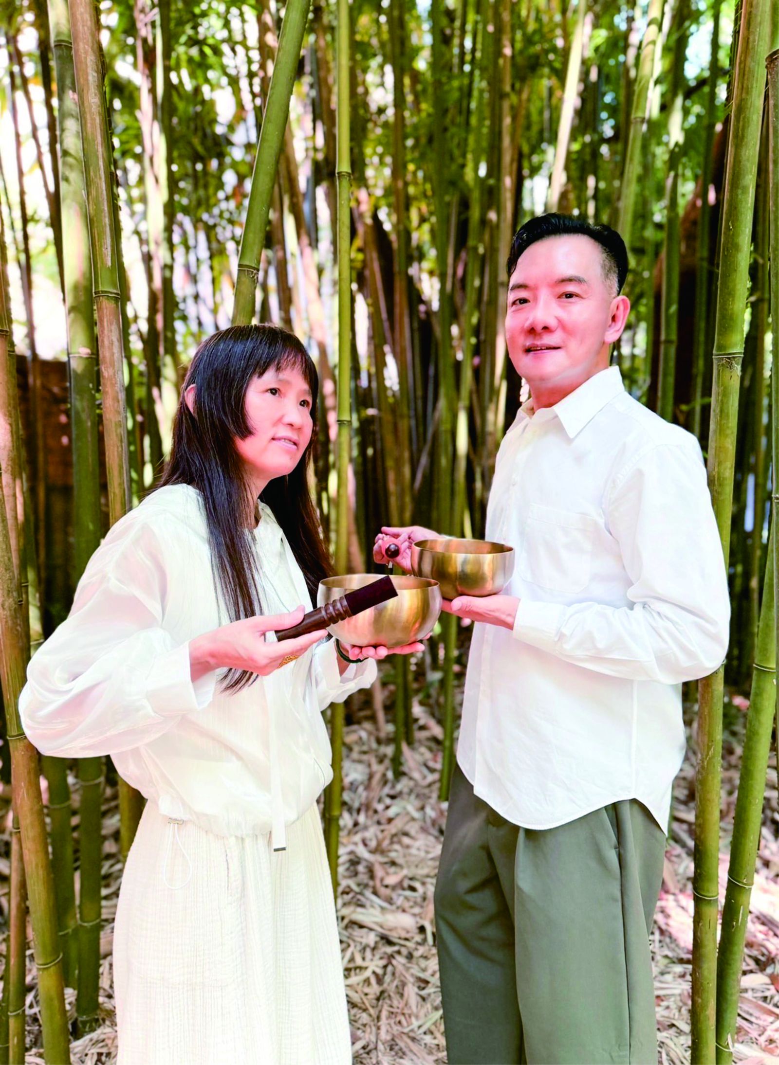 田定豐（右）與朱衍舞聯手推出新書《敲出自我療癒力》。唱戲世界娛樂提供