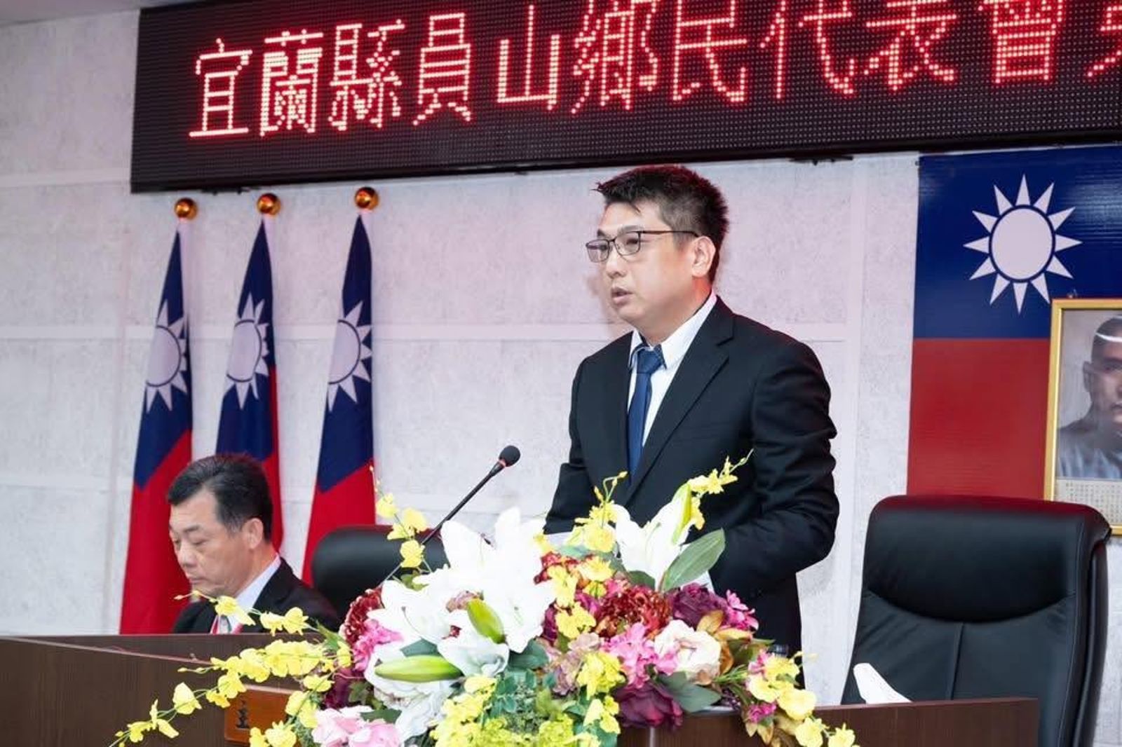 宜蘭鄉代主席猥褻助理「壓頭逼服務」還辯兩情相悅!她畫出「6顆入珠」成判刑鐵證