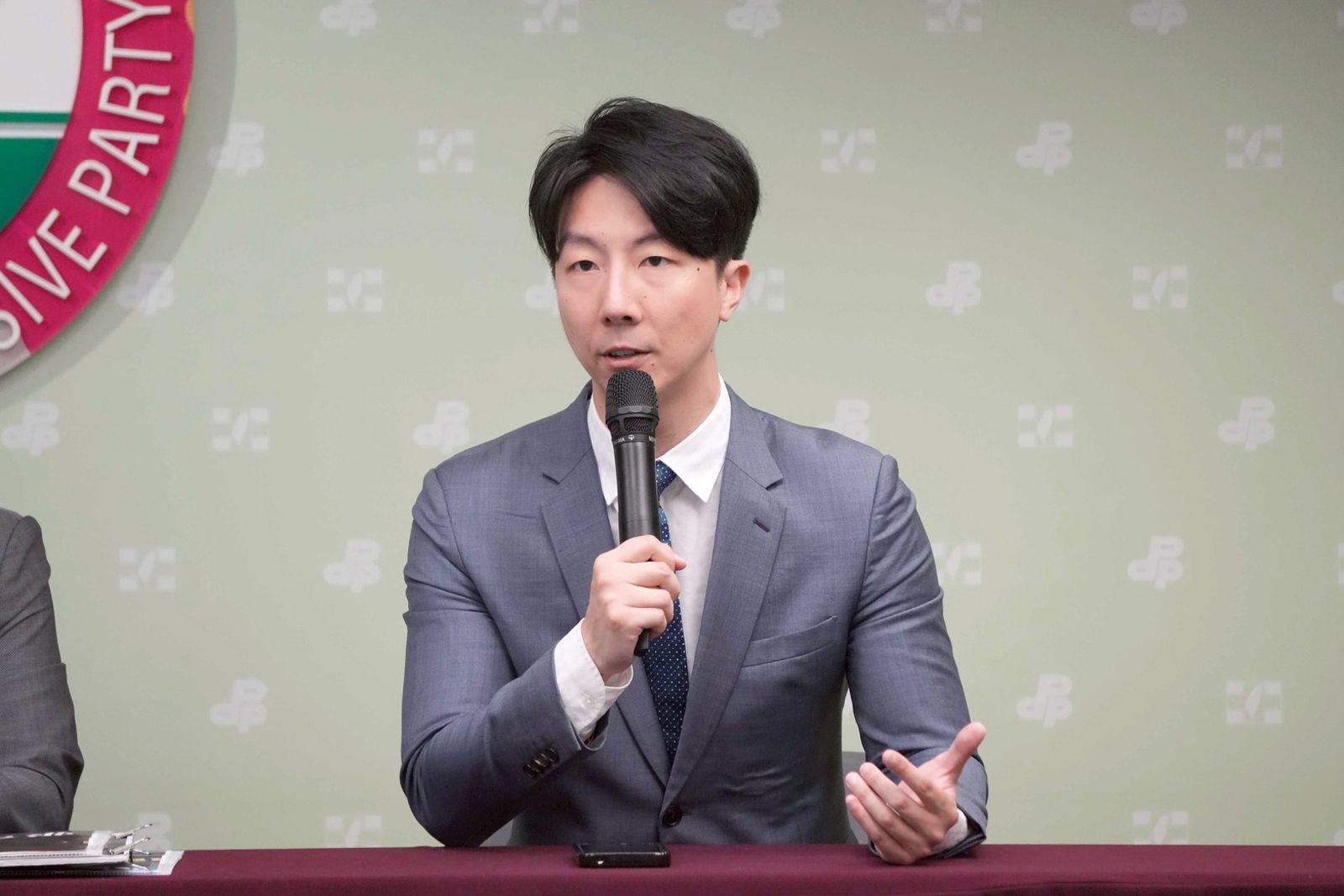 柯建銘提《刑法》100條爭議燒向綠營 吳崢急滅火:不可能恢復惡法