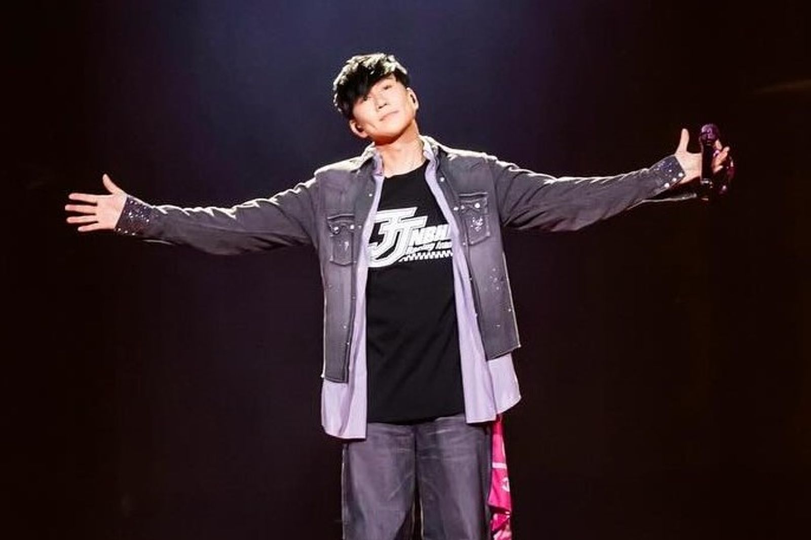 指控林俊傑當小王劇情反轉　請吃雞排騙帳號急刪文　經紀公司：請謹慎個資