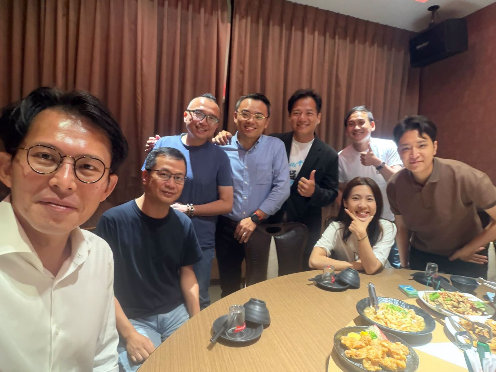 竹北又見藍白合?羅智強、徐巧芯、洪孟楷與民眾黨邱臣遠吃飯 黃國昌PO照引關注