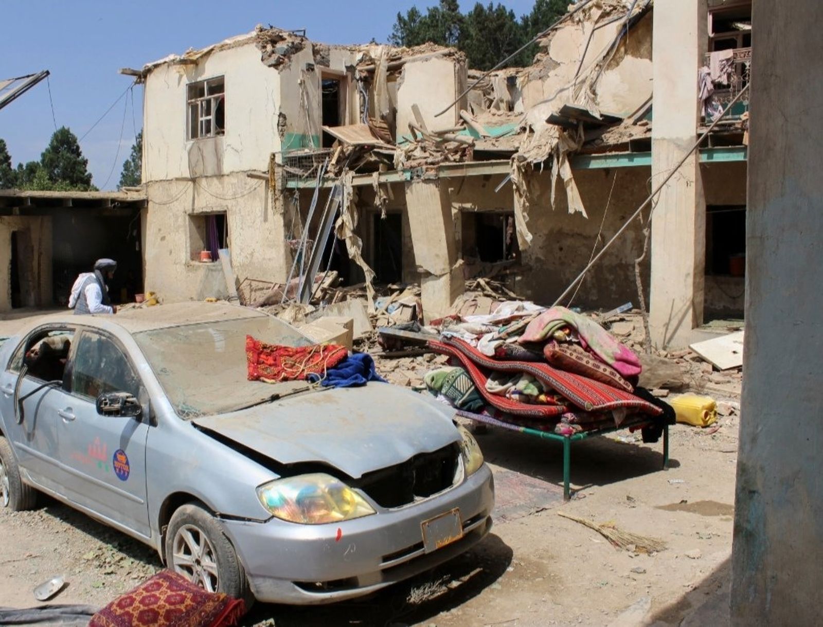 地震災區網路中斷，當地居民都無法致電求救或報平安。圖／翻攝自X