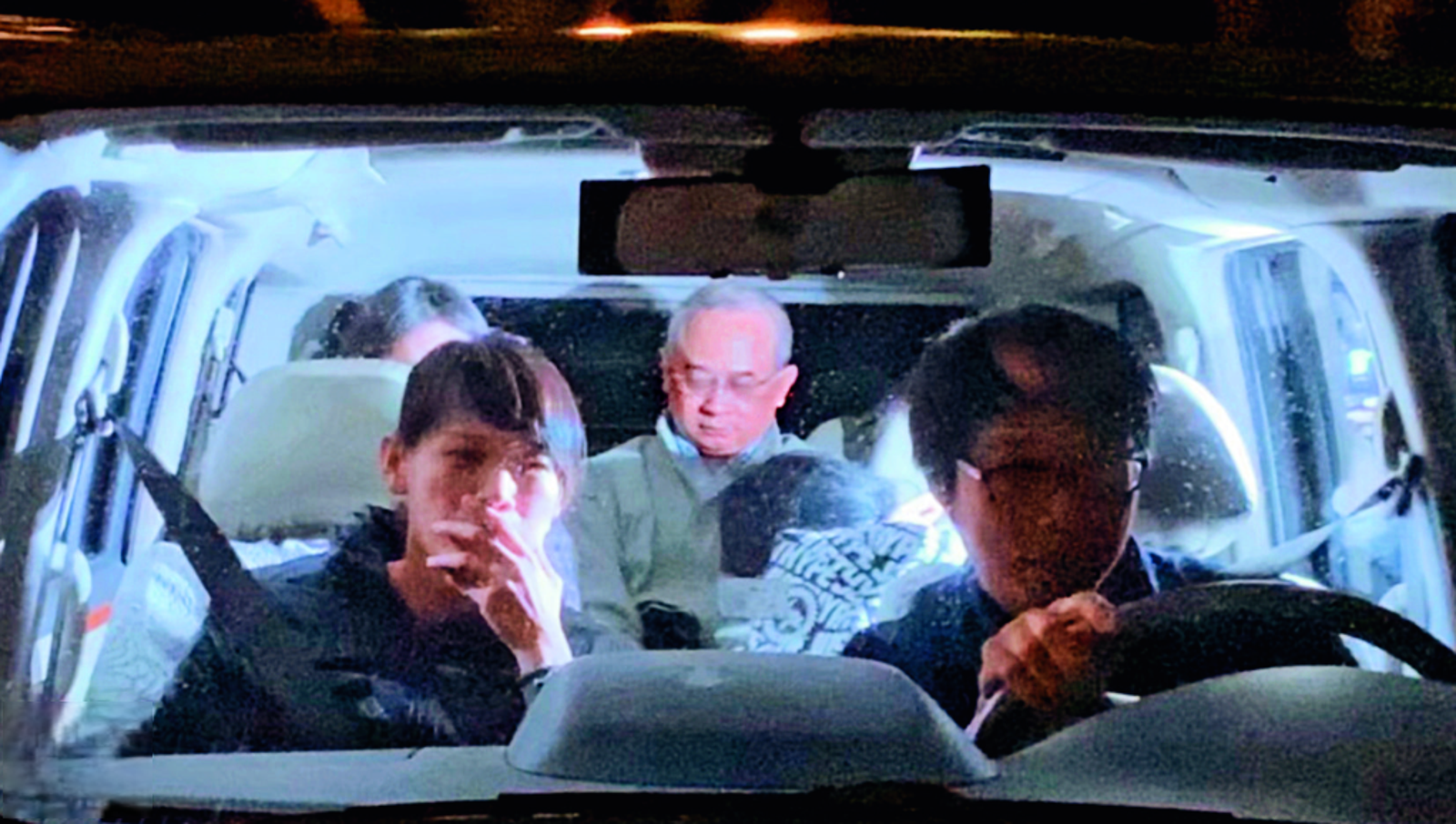 港商向心想拿跟監照寫回憶錄！跨海告調查局　法院認證「這原因」慘敗