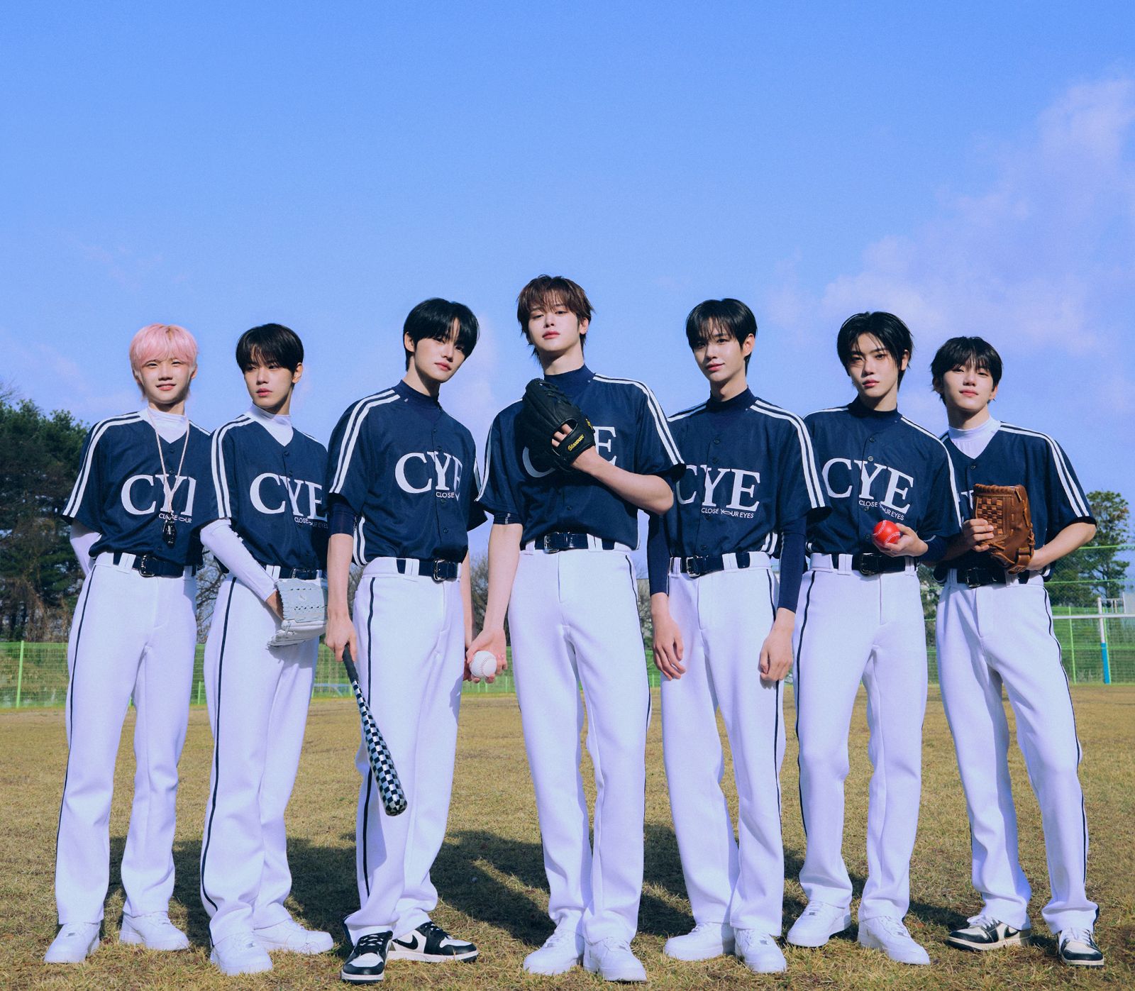 選秀新男團CLOSE YOUR EYES出道即奪冠　6/28來台門票開搶