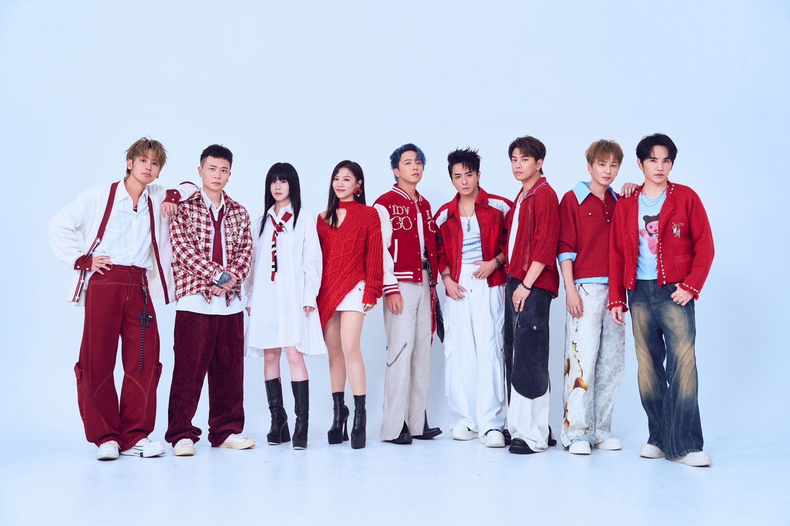 Energy、丁噹、白安、鼓鼓、蕭秉治眾多音樂好友攜手推出聖誕經典特輯。相信音樂提供