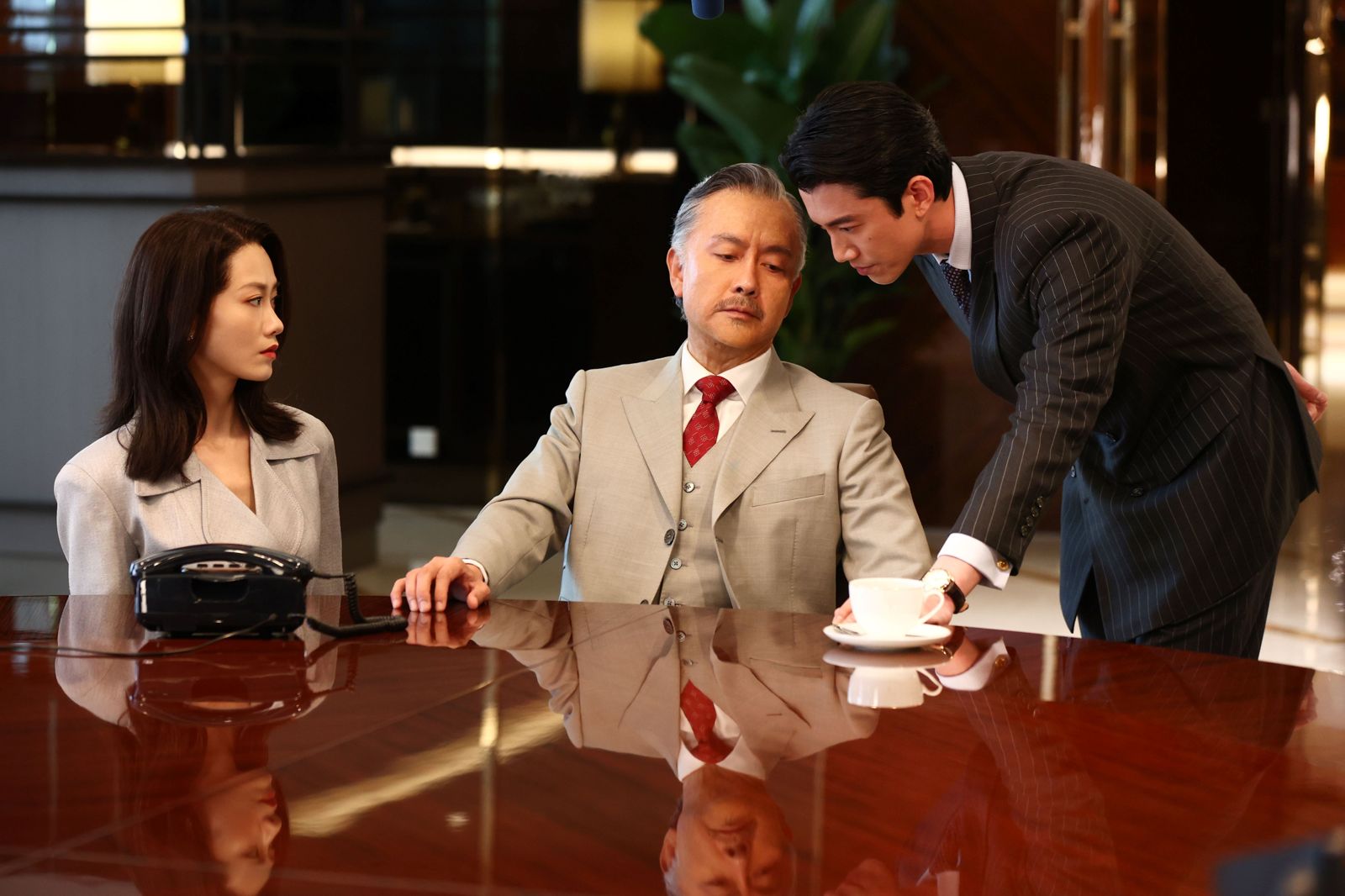 影帝吳慷仁進軍《寒戰》宇宙！挑戰「舊富家族」長子干預警界　警匪、富豪、黑道三方鬥法