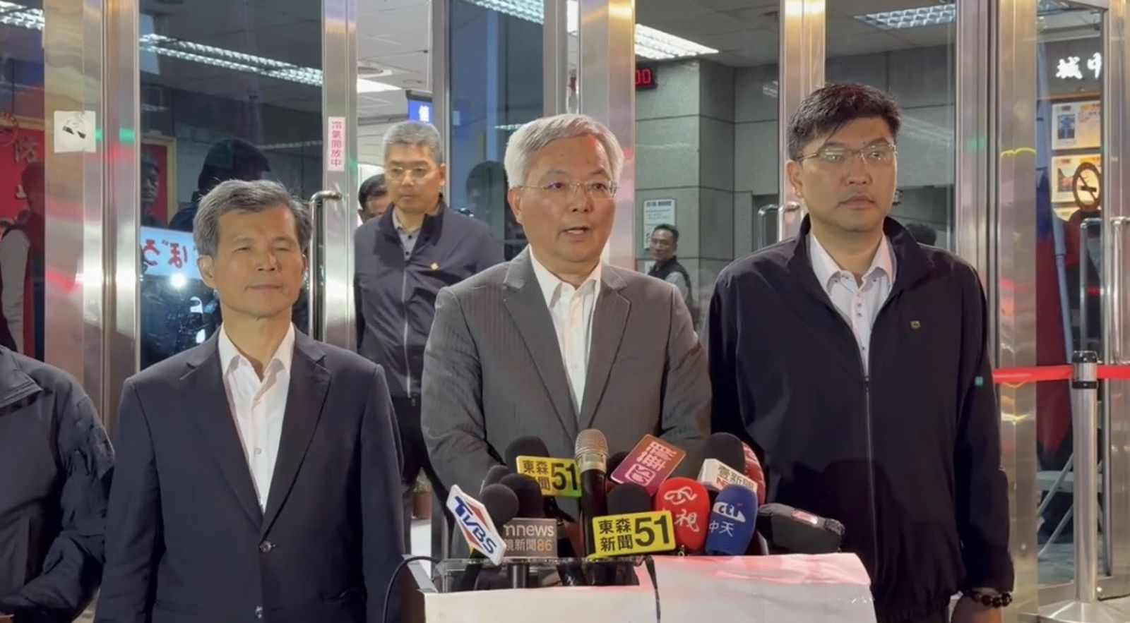 北市恐攻4死5傷　27歲逃兵通緝犯行兇動機、有共犯？警政署長出面說明