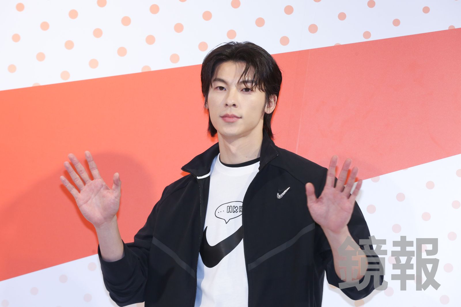 許光漢談「與周子瑜緋聞」無奈、不驚訝　曝和周媽媽「合照契機」是因JYP