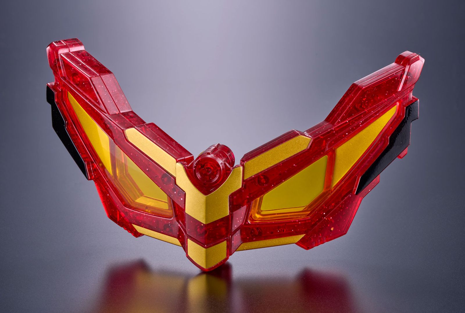 超人力霸王NARIKIRI光之師徒套組。圖／台灣萬代提供