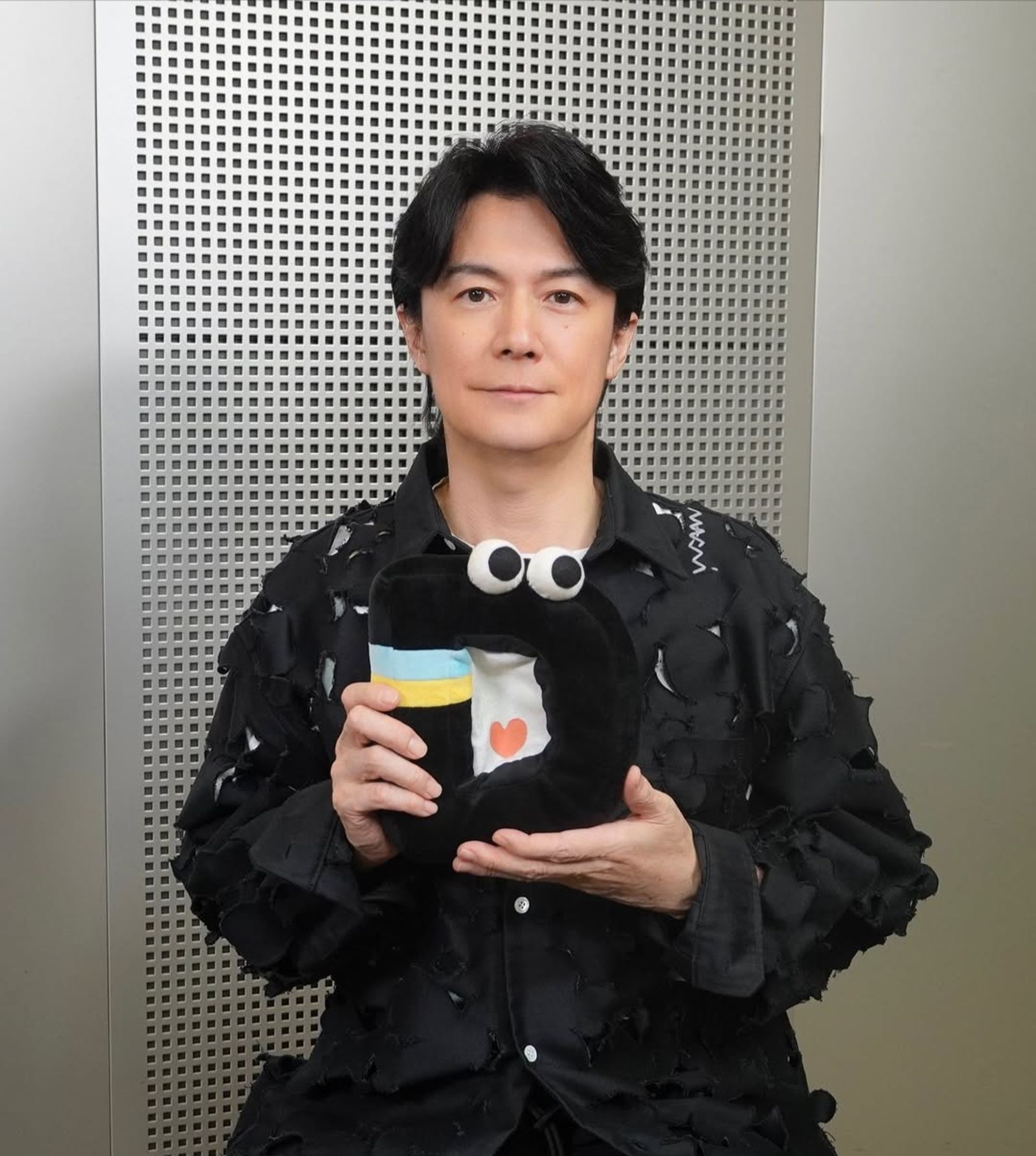 福山雅治針對性朝貢傳聞今首度公開回應。翻攝福山雅治 Masaharu Fukuyama IG