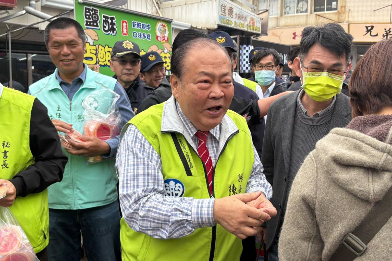 重摔昏迷30天「頭蓋骨才剛裝回」　陳光復突發文喊：參選到底