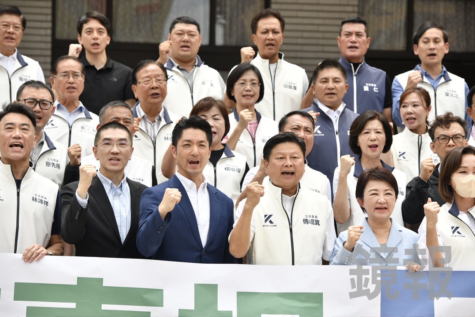 蔣萬安24日放鳥市政行程，跑立法院造勢。圖／攝影李智為