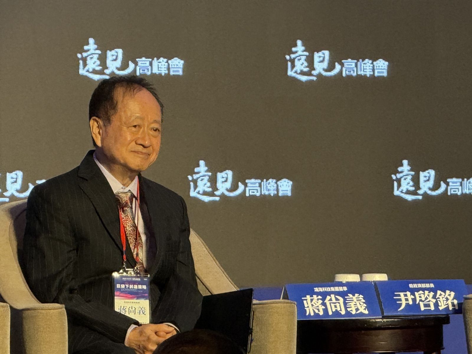 摩爾定律接近極限給台積電對手機會鴻海蔣尚義：搶進先進封裝是關鍵