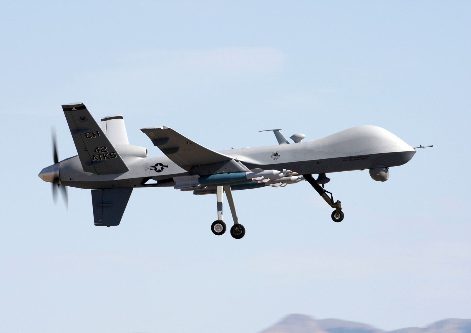 美軍近來已逐步將MQ-9死神(Reaper)無人機(如圖)與MQ-4C人魚海神(Triton)無人機,前進部署到沖繩。翻攝自維基百科