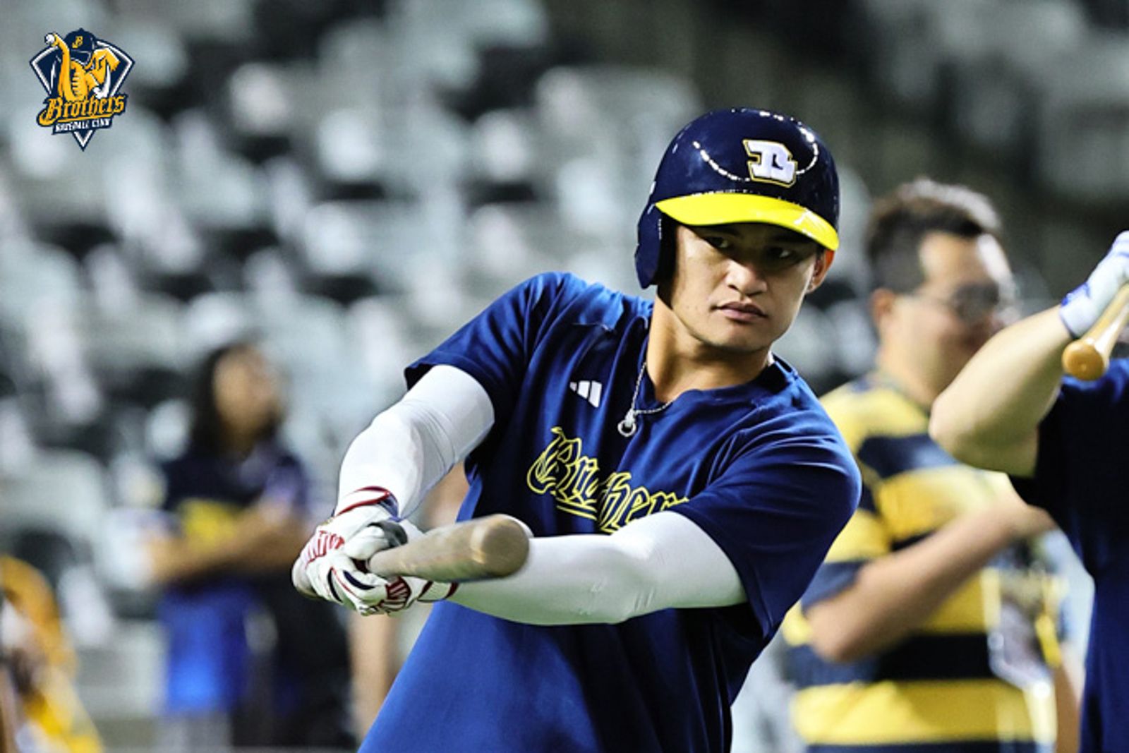 中職／岳東華近期被批失誤過多　平野惠一仍力挺「金手套我會投給他」