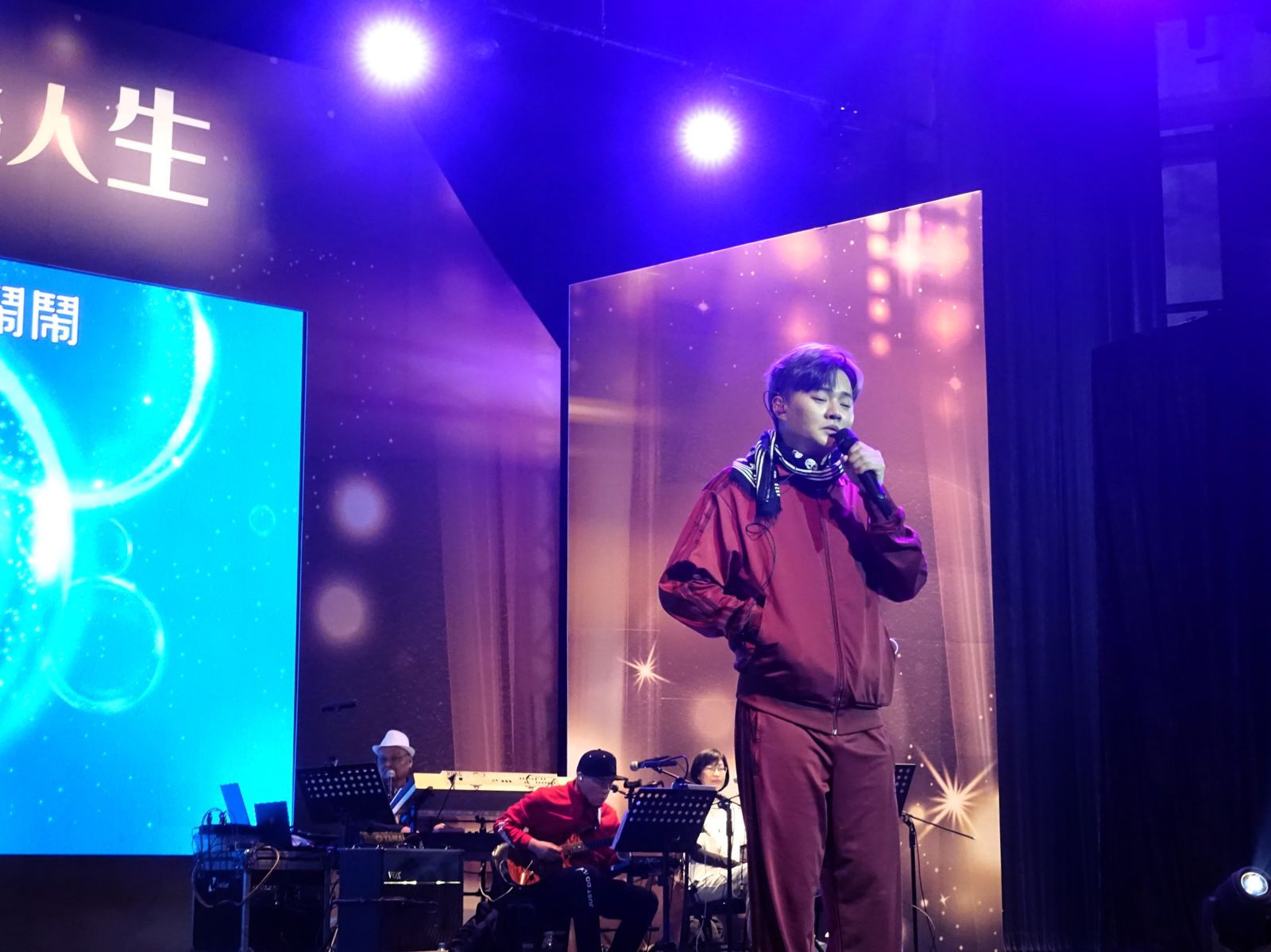 許富凱25日出席「傳唱台語經典歌曲演唱會」。新視紀整合行銷提供