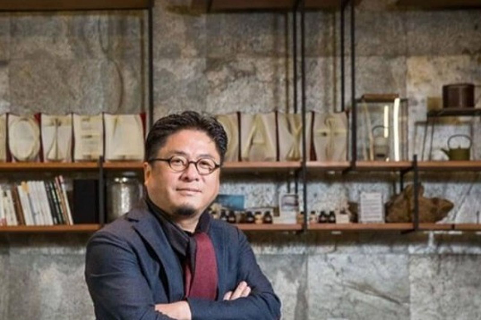戴俊郎54歲腦溢血猝逝震撼業界!醫揭發作前10大警訊,很多人出事前早有徵兆