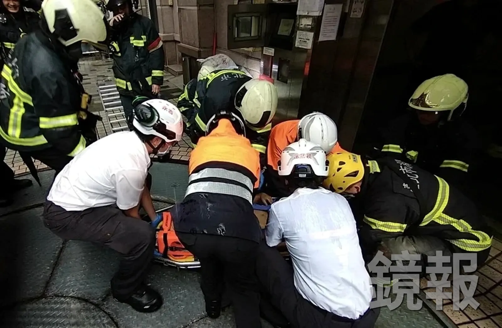 北市信義區大樓60歲保全跌落停車塔「直墜B5」　搶救無生命跡象