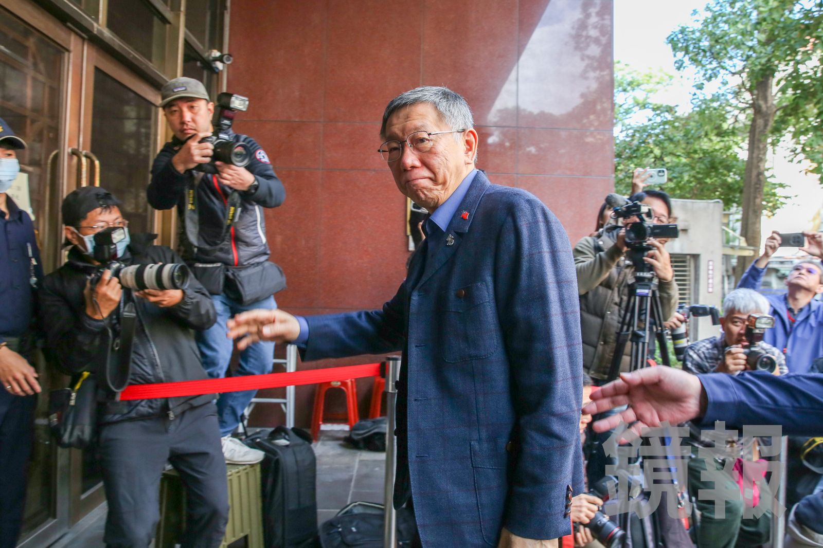 柯案法庭錄影上路首日！旁聽民眾要求打馬　法院說NO「自己戴口罩」