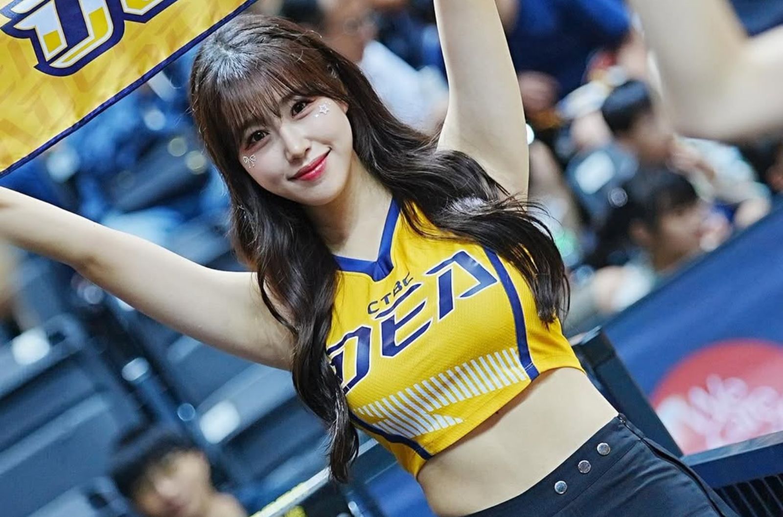 韓啦啦隊女神曝父罹癌！最新病況曝光　心碎喊話：換我照顧他