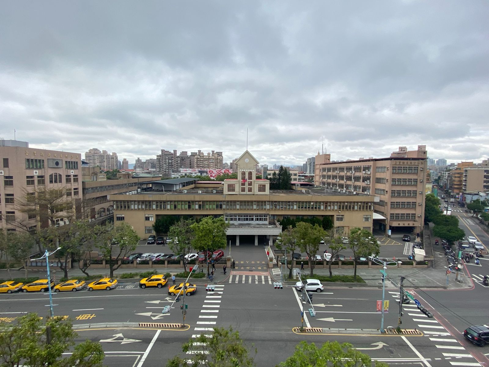 新北員警舉槍自戕害租屋處成凶宅　房東告警局求償310萬敗訴