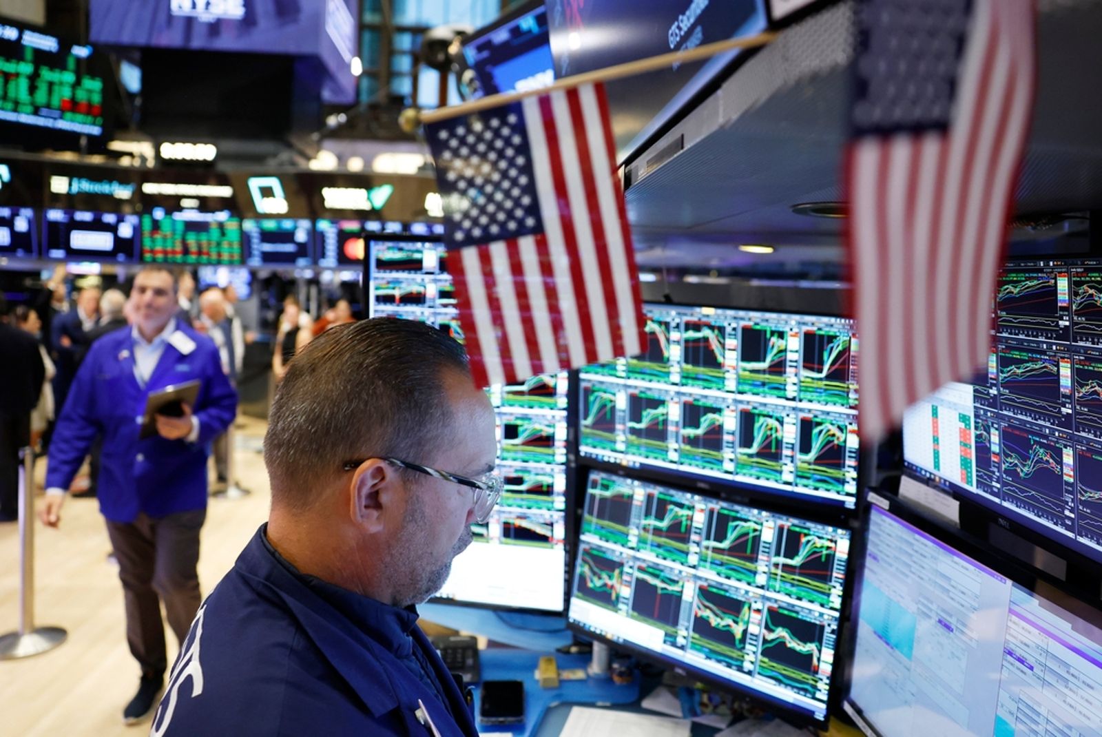 全球正陷入政治對立激化與債務惡化的雙重螺旋