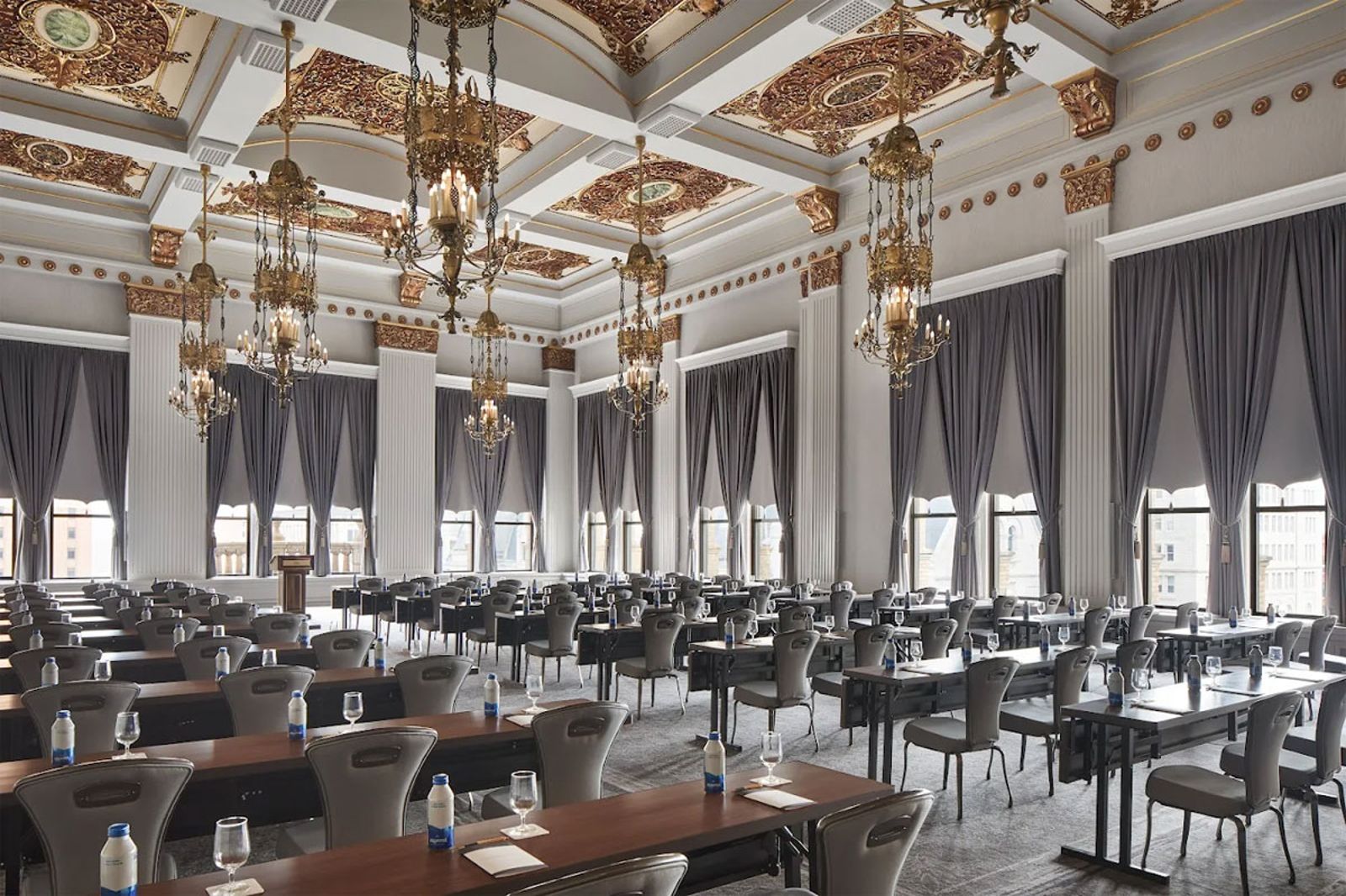 MLB/道奇拒住百年鬧鬼飯店 Betts笑稱「不想證明自己錯了」